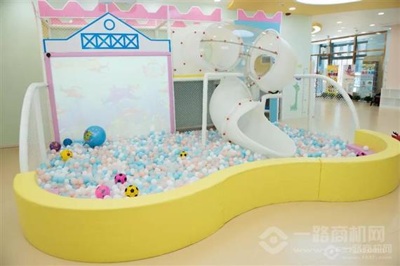 智鹿儿童成长中心