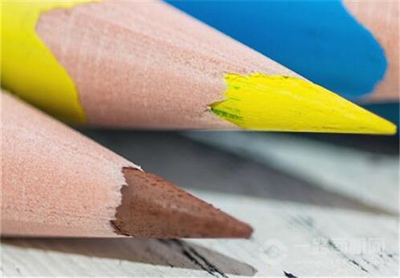 快乐小蚂蚁艺术培训中心