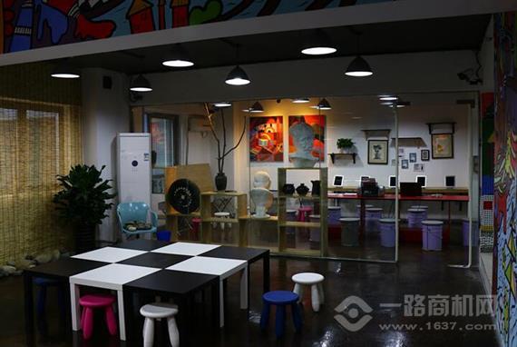 西里糊涂少儿艺术生活馆