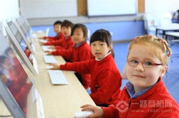 蜗牛上树国际教育