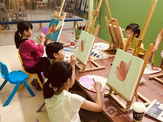 艺萌园少儿美术