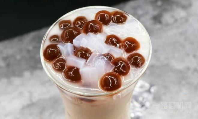 茶士伯