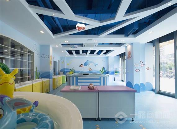 快乐小贝婴童游泳馆