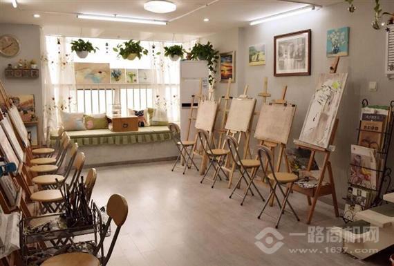 爱艺屋美术教育