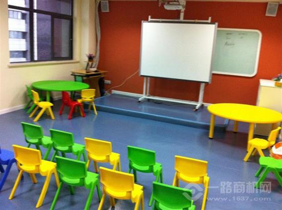 傲普街少儿英语