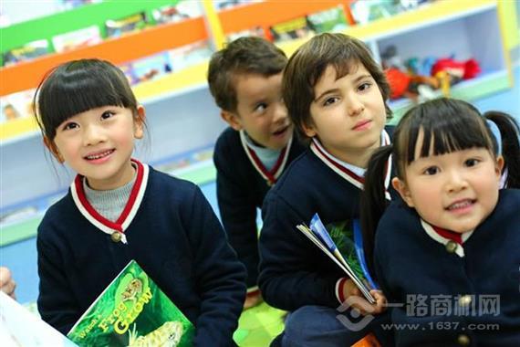 傲普街少儿英语