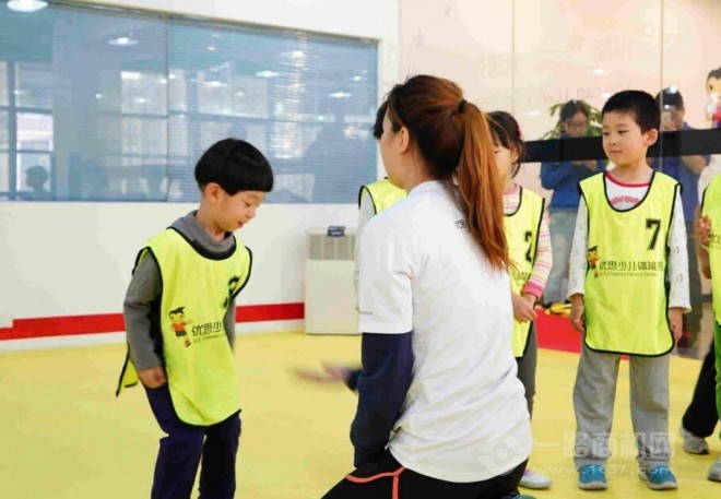 優(yōu)思少兒體能加盟