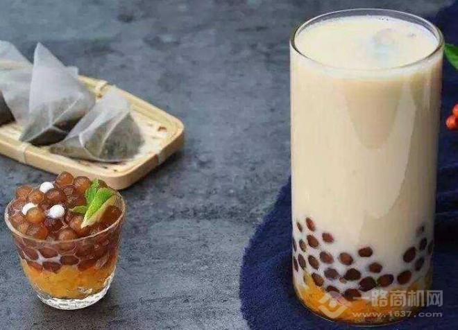 蕉牌茶研社加盟