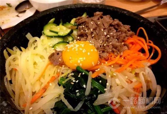 饭米粒石锅拌饭