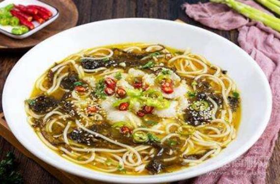 吾家酸菜鱼米线