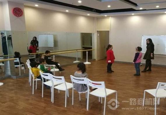 金语良言口才培训