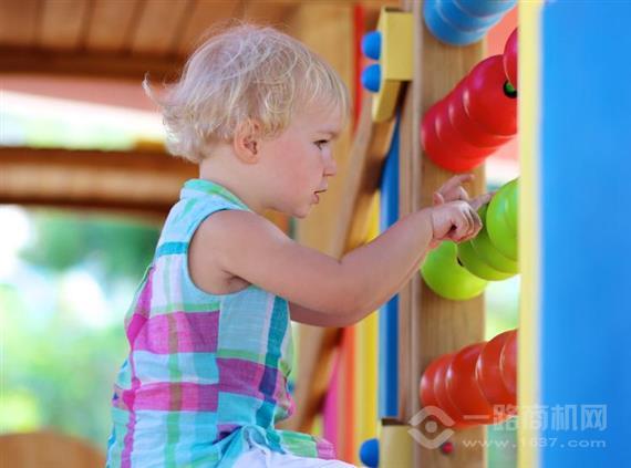 嗨宝星球儿童体能