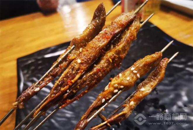 小扳手海鲜烧烤加盟