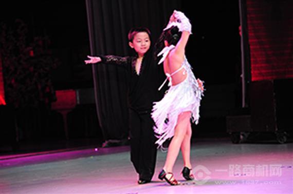 墨舞少儿艺术中心