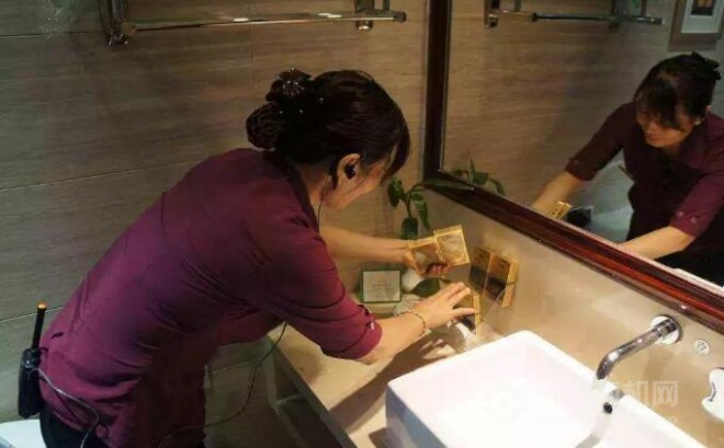 趣叮咚智能零售机