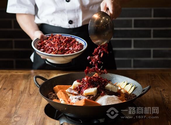 刘家佳码头老火锅