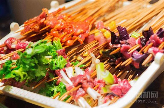 江小串串串香火锅