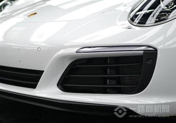 魔力狮汽车表面修复