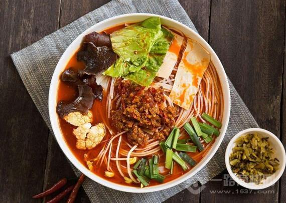 昆祥记过桥米线