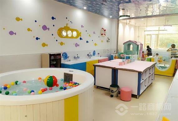 悠游湾婴童游泳生活馆