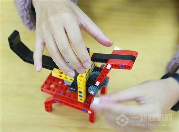 思贝姆儿童成长中心