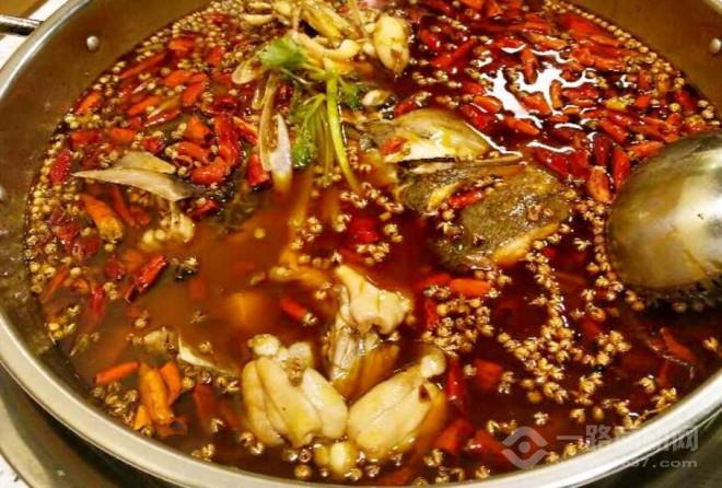 嘿小二美蛙魚頭加盟