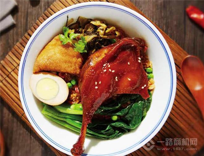 鹵汁兒燒鹵飯加盟