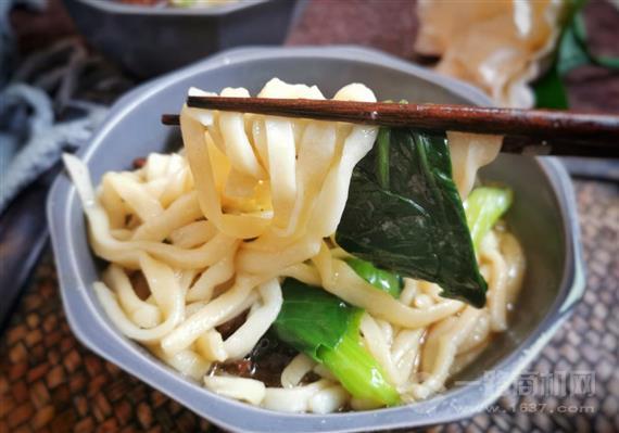 老秦味道手擀面