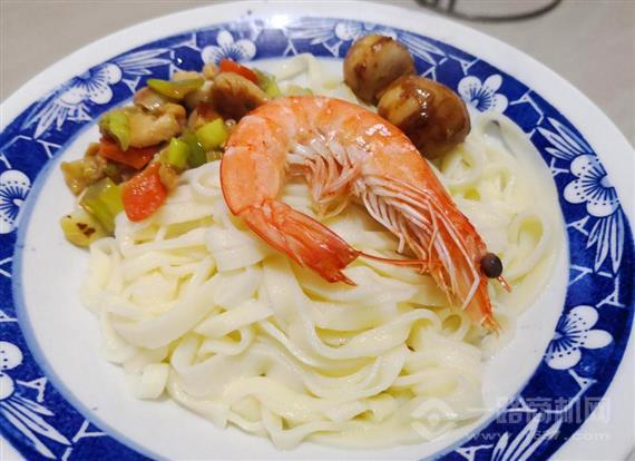 老秦味道手擀面