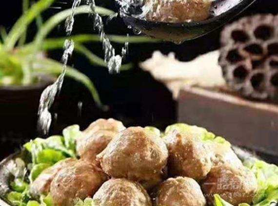 吴佳朋火锅超市