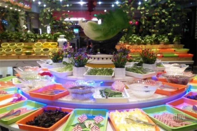 吴佳朋火锅超市加盟