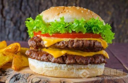 喵喵左手猫炸鸡汉堡