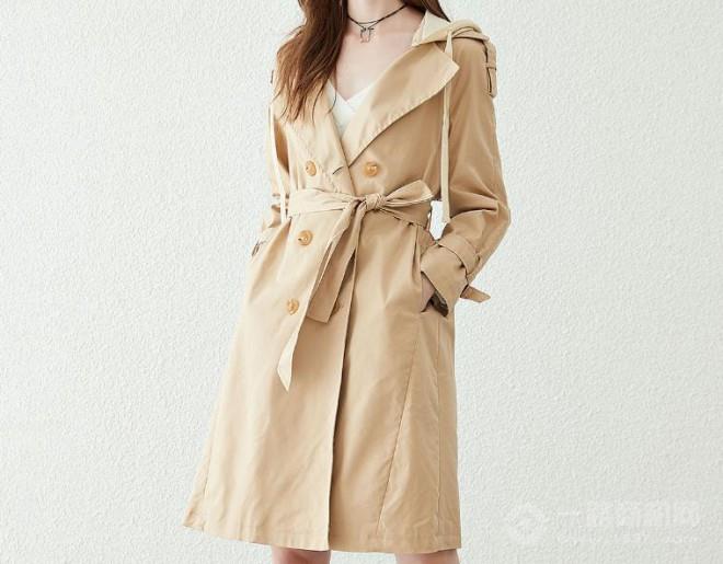 每依站女裝加盟