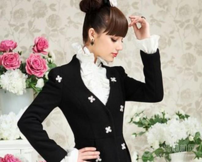 每依站女裝加盟