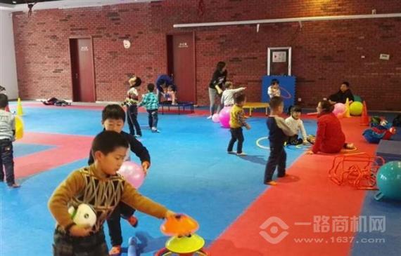 能量鹰儿童运动馆