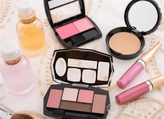 优婵蓓雅化妆品