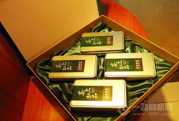 金鼎春茶业 金鼎春茶业