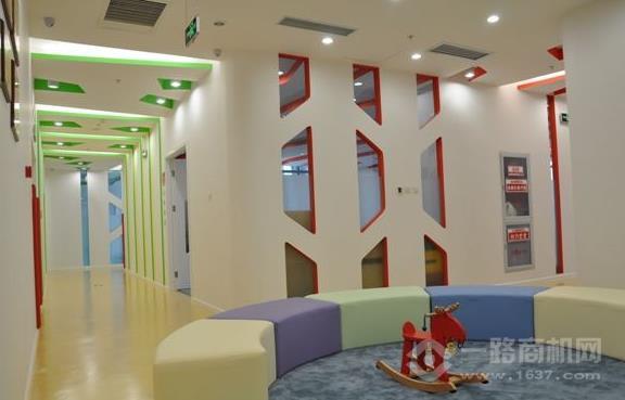 智宝早教中心加盟