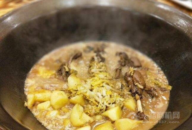 湯鼎記鐵鍋燉 湯鼎記鐵鍋燉