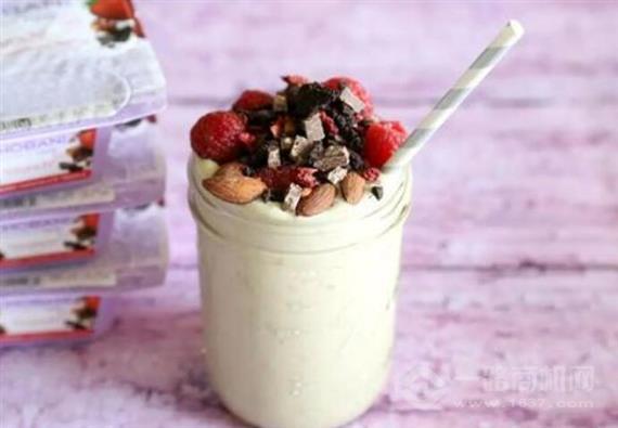 青石榴手作酸奶茶