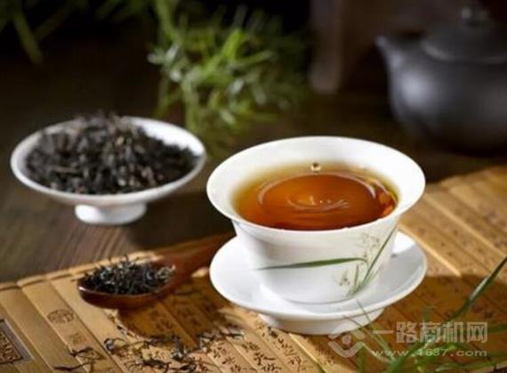 龙圣华茶业