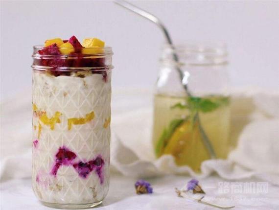 青石榴手作酸奶茶