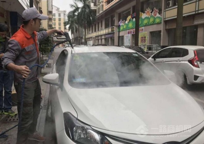 逸掌幫洗車加盟