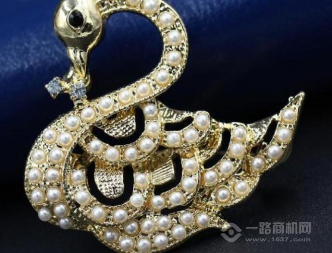 花之戀飾品加盟