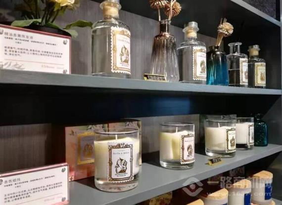 英国萨维尔琨护肤