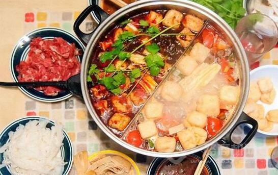 辣翻仟串串火鍋