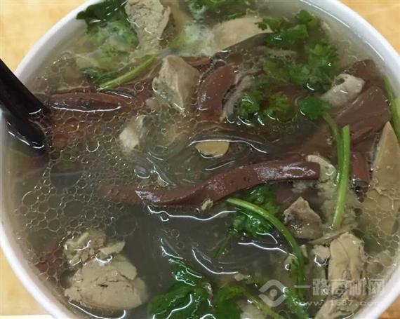 鸭得堡鸭血粉丝汤