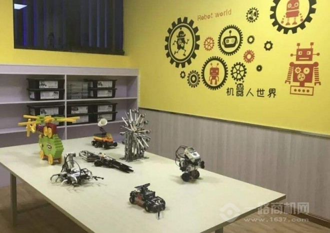 博佳機(jī)器人俱樂(lè)部 博佳機(jī)器人俱樂(lè)部