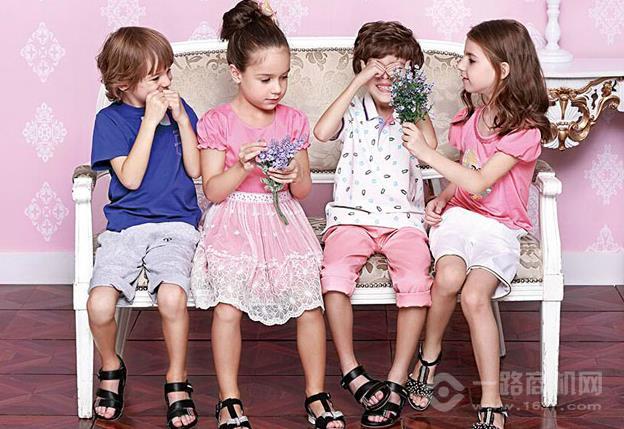 泡泡嚕童裝 泡泡嚕童裝