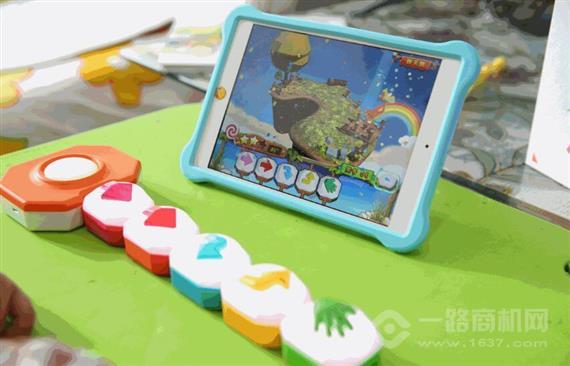 算法积木编程游戏